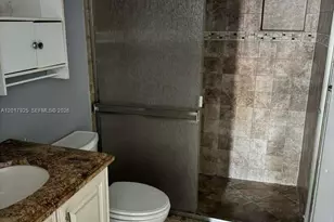 380 E Laurel Dr, Margate, FL 33063 - Photo 15