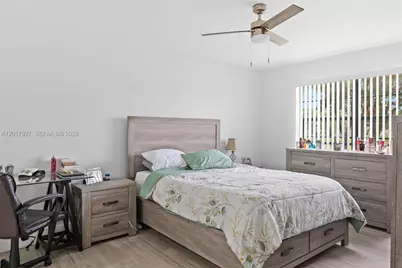 1151 SW 128th Ter #204D, Pembroke Pines, FL 33027 - Photo 17