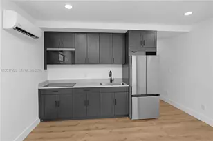 7801 Byron Ave, Miami Beach, FL 33141 - Photo 3