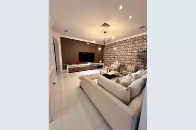6801 NW 113th Ct, Doral, FL 33178 - Photo 13