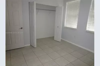2261 NE 42nd Cir, Homestead, FL 33033 - Photo 9