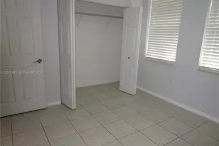 2261 NE 42nd Cir, Homestead, FL 33033 - Photo 9