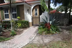 2261 NE 42nd Cir, Homestead, FL 33033 - Photo 3