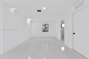 11970 SW 215th St, Miami, FL 33177 - Photo 13