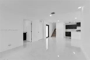 11970 SW 215th St, Miami, FL 33177 - Photo 15
