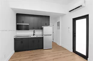 7801 Byron Ave, Miami Beach, FL 33141 - Photo 3