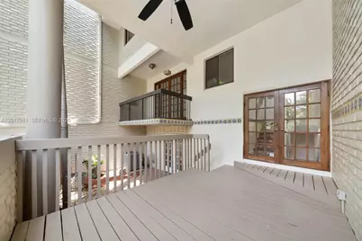 1401 NE 9th St #26, Fort Lauderdale, FL 33304 - Photo 21
