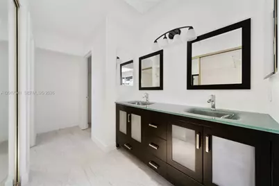 1401 NE 9th St #26, Fort Lauderdale, FL 33304 - Photo 11