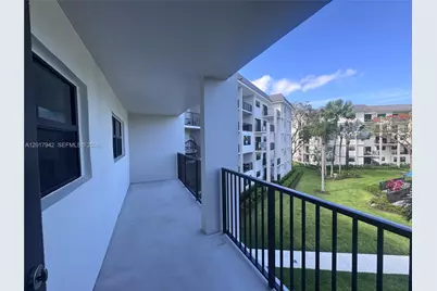 1000 River Reach Dr #302, Fort Lauderdale, FL 33315 - Photo 9