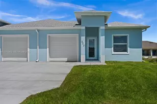 301-303 Pennfield St, Lehigh Acres, FL 33974 - Photo 5