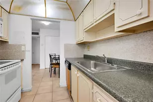 12590 NE 16th Ave, North Miami, FL 33161 - Photo 11