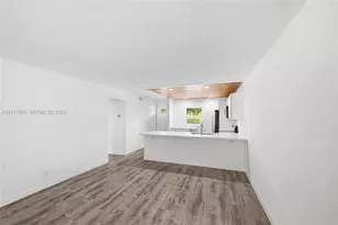 330 NE 26th Ave, Boynton Beach, FL 33435 - Photo 11