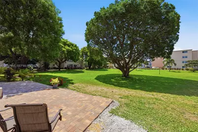 330 NE 26th Ave #1120, Boynton Beach, FL 33435 - Photo 1