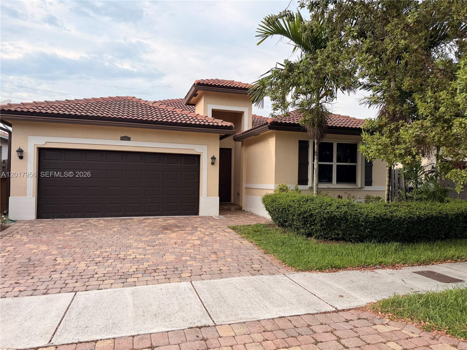 11851 SW 248th Terrace - 11851 SW 248th Terrace, Homestead, FL 33032 Luxury Property | Jose Angel Pina