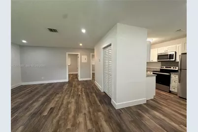 3315 SW 15th Ave #1, Fort Lauderdale, FL 33315 - Photo 9