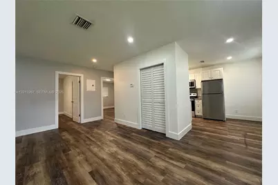3315 SW 15th Ave #1, Fort Lauderdale, FL 33315 - Photo 3