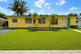 15805 SW 99th Ct, Miami, FL 33157 - Photo 1