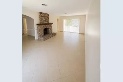 15805 SW 99th Ct, Miami, FL 33157 - Photo 11
