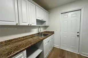 1400 NE 56th St, Fort Lauderdale, FL 33334 - Photo 7