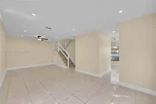 2532 Coral Springs Dr, Coral Springs, FL 33065 - Photo 3