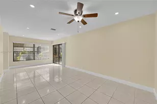 2532 Coral Springs Dr, Coral Springs, FL 33065 - Photo 5