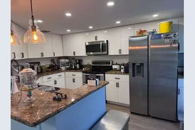 8851 NW 110th Pl #1407, Doral, FL 33178 - Photo 3