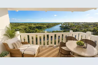 1121 Crandon Blvd #E708, Key Biscayne, FL 33149 - Photo 1
