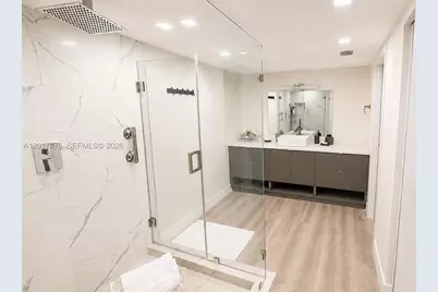 1121 Crandon Blvd #E708, Key Biscayne, FL 33149 - Photo 9