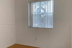 772 SW 106th Ave, Pembroke Pines, FL 33025 - Photo 11