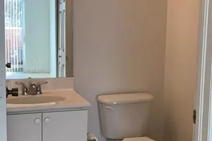 772 SW 106th Ave, Pembroke Pines, FL 33025 - Photo 9
