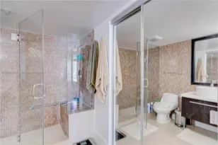 100 Bayview Dr, Sunny Isles Beach, FL 33160 - Photo 21