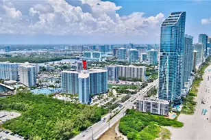 100 Bayview Dr, Sunny Isles Beach, FL 33160 - Photo 23