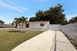 4403 NW 202nd St, Miami Gardens, FL 33055 - Photo 17