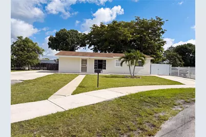 4403 NW 202nd St, Miami Gardens, FL 33055 - Photo 1