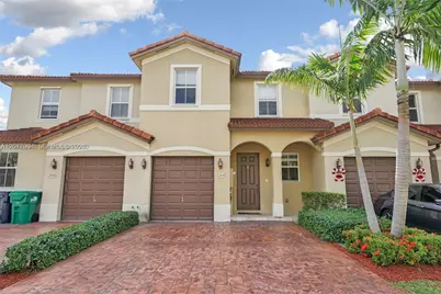 1048 NE 208th St #1048, Miami, FL 33179 - Photo 1