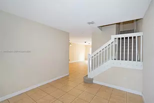 1048 NE 208th St, Miami, FL 33179 - Photo 7