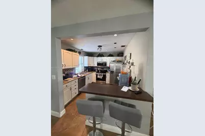 621 SW 71st Ter, Pembroke Pines, FL 33023 - Photo 17