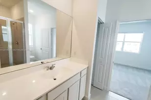 535 SE Rivergrass St, Port Saint Lucie, FL 34984 - Photo 19