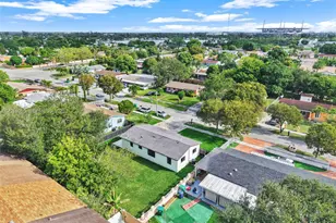 19720 NW 33rd Ave, Miami Gardens, FL 33056 - Photo 7
