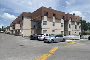 1590 W 46th St, Hialeah, FL 33012 - Photo 15
