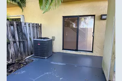 1125 NE 210th Ter, Miami, FL 33179 - Photo 35