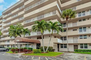 250 Jacaranda Dr, Plantation, FL 33324 - Photo 29