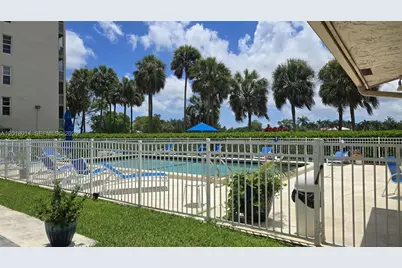 250 Jacaranda Dr #608, Plantation, FL 33324 - Photo 33