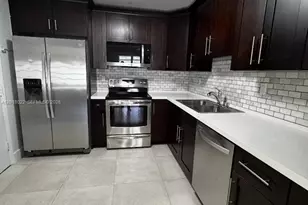 5401 SW 77th Ct, Miami, FL 33155 - Photo 11
