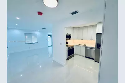 105-107 NE 30th Ct #107, Wilton Manors, FL 33334 - Photo 5