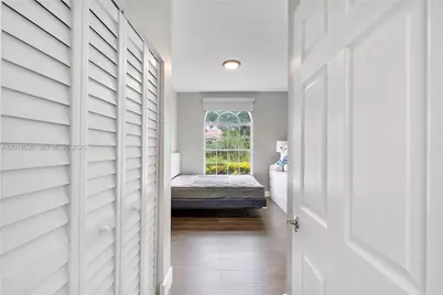 9251 NW 42nd Ct, Coral Springs, FL 33065 - Photo 27