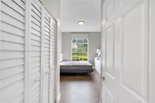 9251 NW 42nd Ct, Coral Springs, FL 33065 - Photo 27