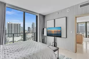 88 SW 7th St, Miami, FL 33130 - Photo 43