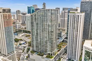 88 SW 7th St, Miami, FL 33130 - Photo 49