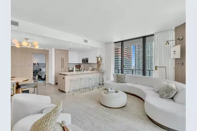 88 SW 7th St #2011, Miami, FL 33130 - Photo 17